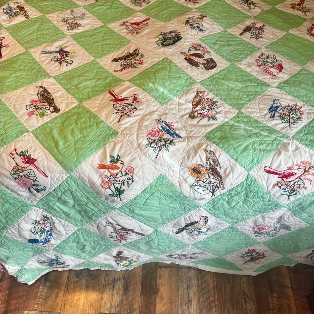 Vintage 50 State Birds Quilt